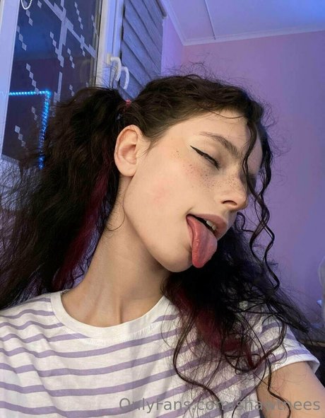 shawtnees art pornstar pic