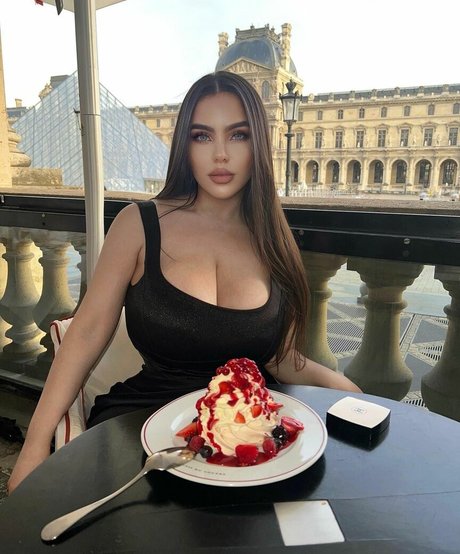 Noure Sahli nice pornstar galleries