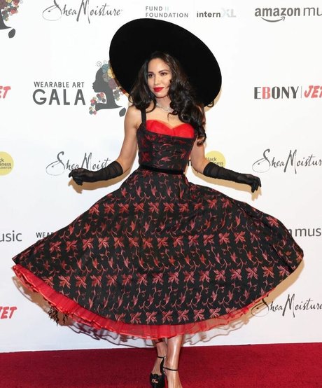 Jurnee Smollett top profile image