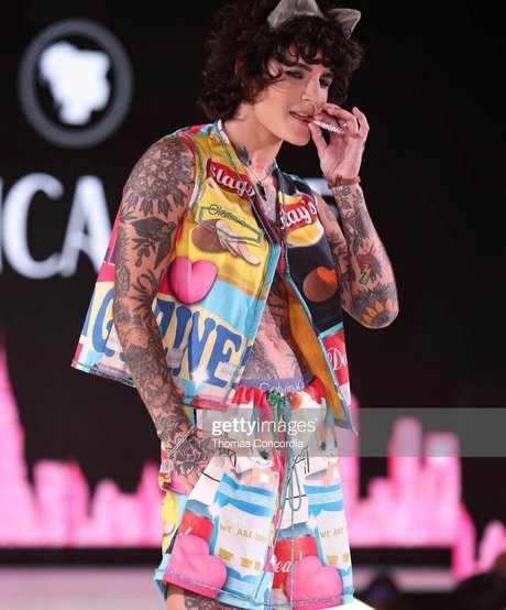 Vas Hal pornstar high quality pics