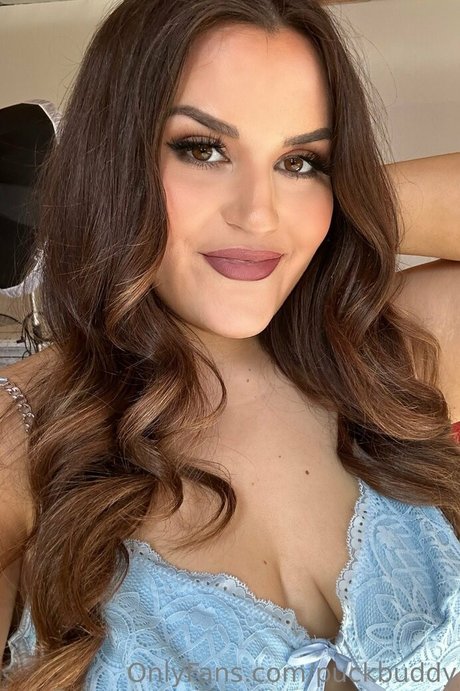 puckbuddy model nude images