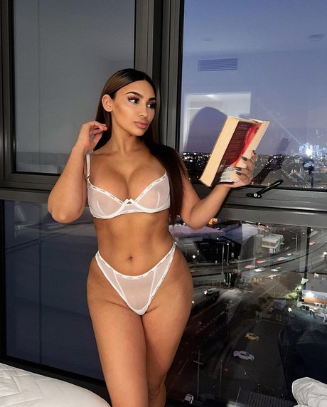 simmykk model xxx gallery