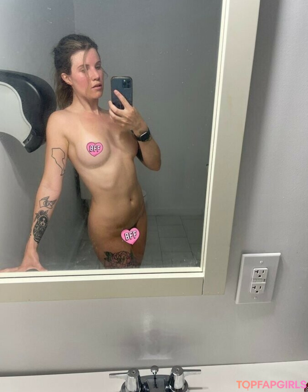 Horsegirldotjpeg pornographic star picture