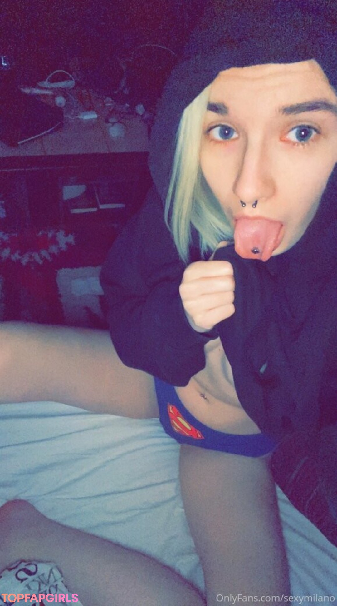 sexymilano nude star images
