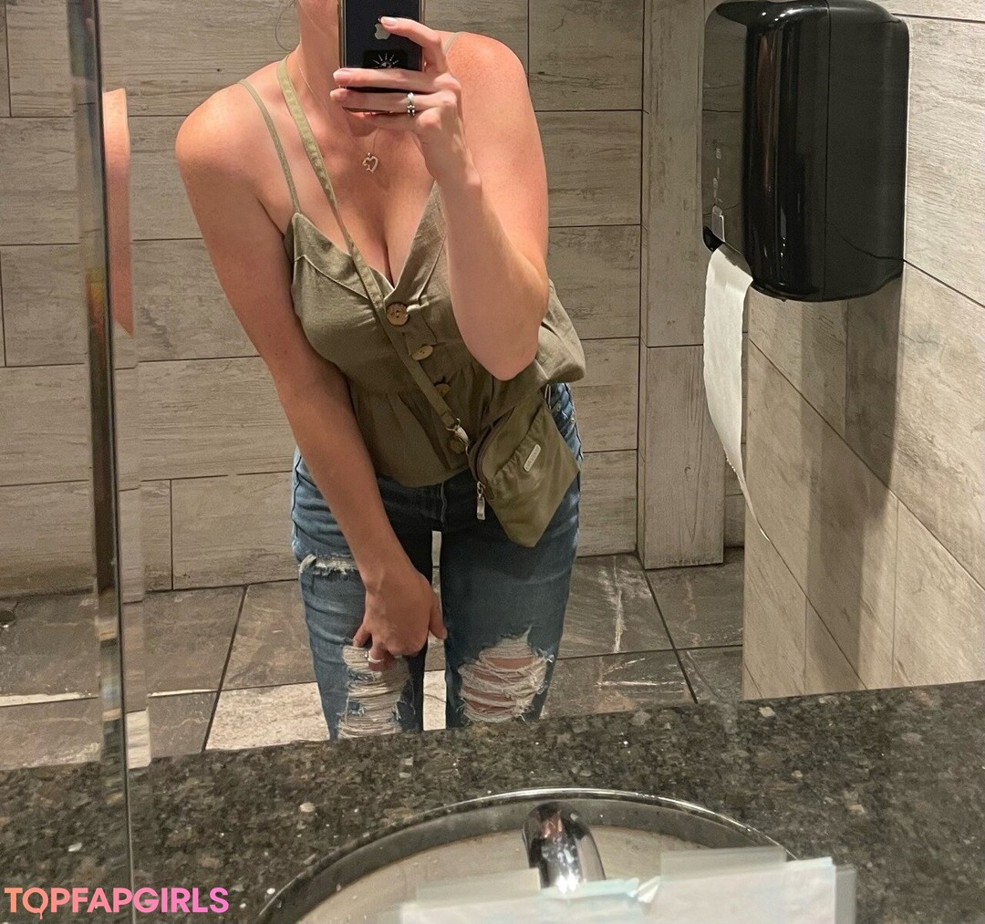 Cay Wild high quality pornstar galleries
