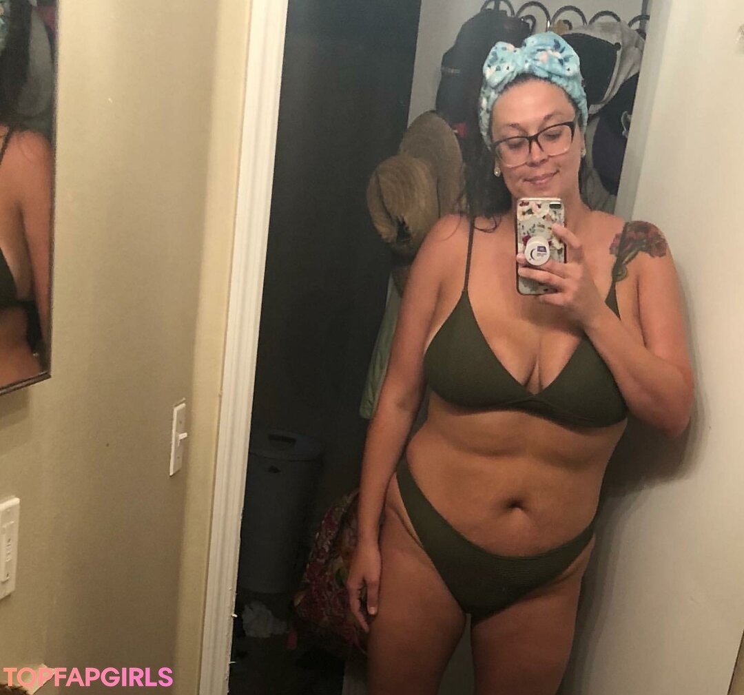 tallnerdywoman sexy pornstar image