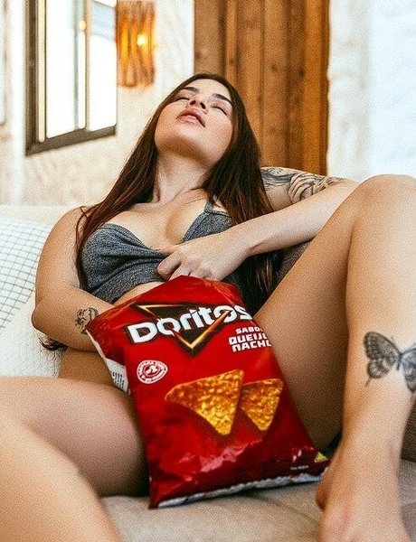 Nathalia Risalde model sexy archive