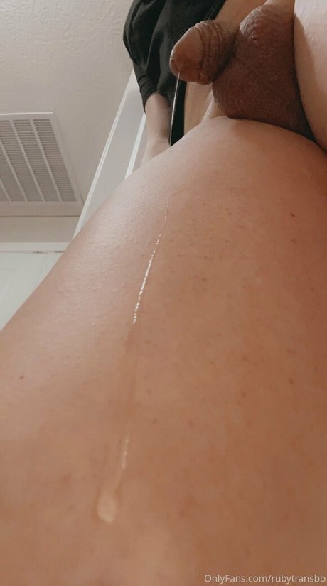 rubytransbb star nude images