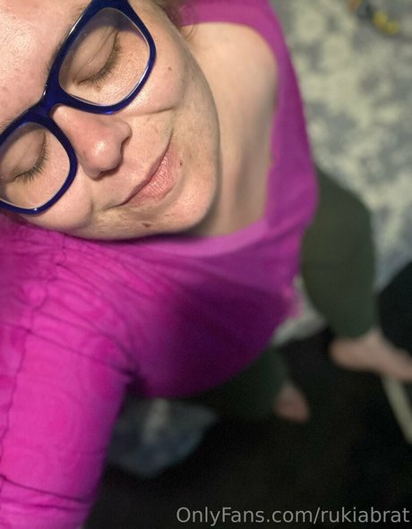 nerdy teen onlyfans nice picture