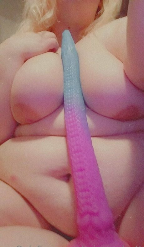 princesslustt nude model picture