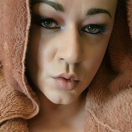 simonedahlia star sexy photos