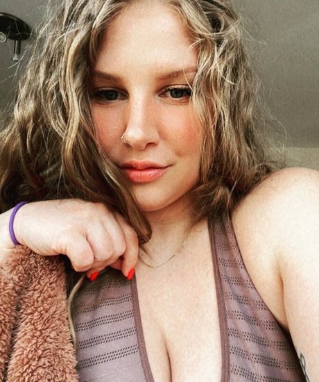 Miss Ivy The Domme sexy actress images