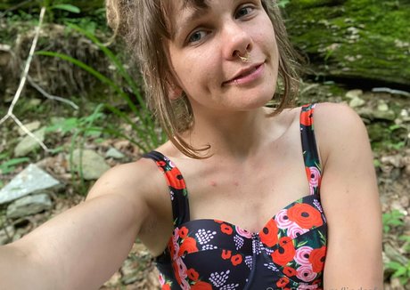 tiny onlyfans best pic