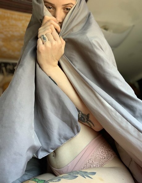 somesweetfruits pornstar hot photo