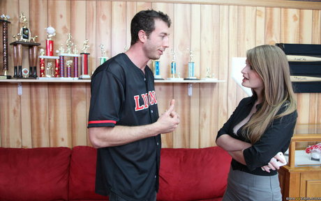 Faye Reagan hd pornstar img