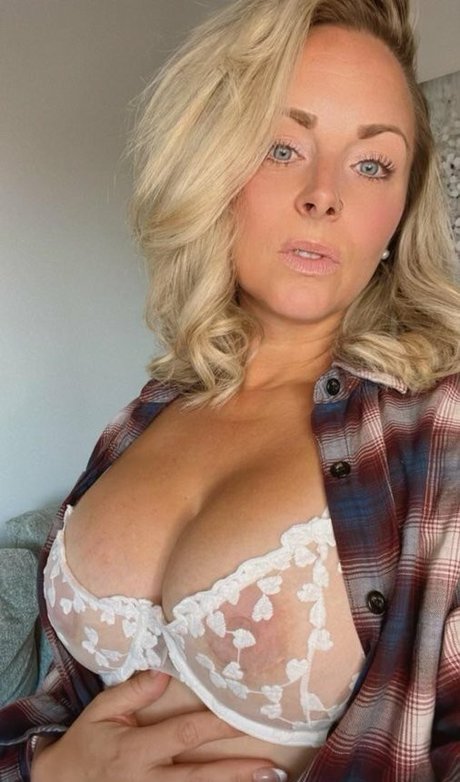 linzc pornstar free gallery