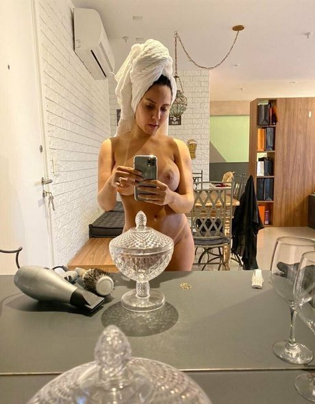 melaooficial model pretty images