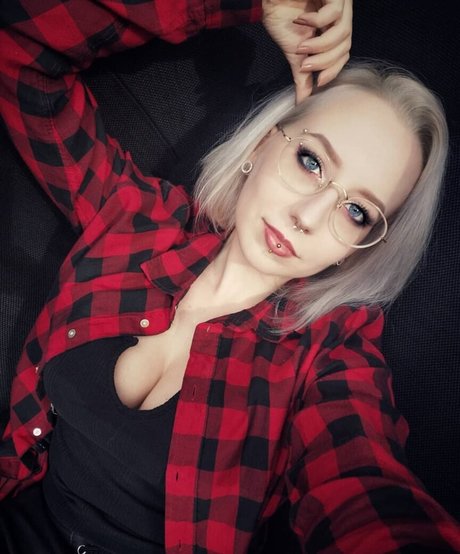 Methvespertine sexy star pics