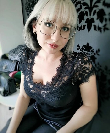 Methvespertine model sex image