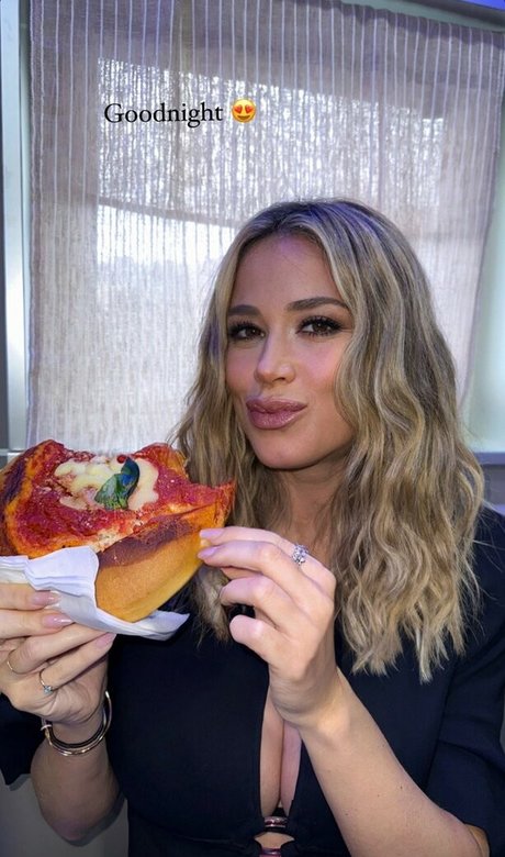 ebony cumshot onlyfans hot picture