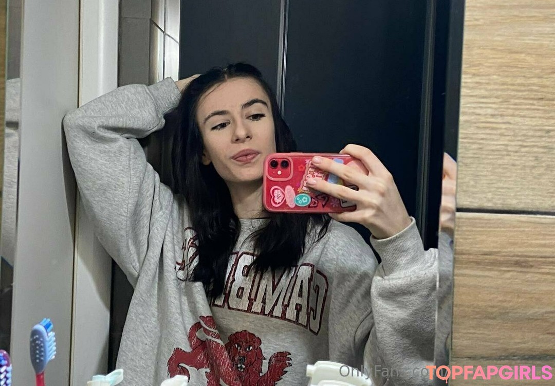 shemale handjob onlyfans free nude gallery