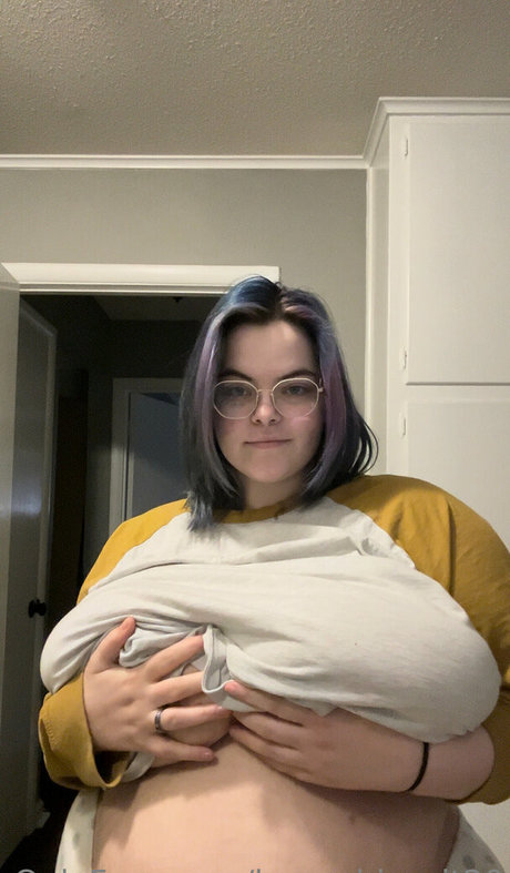 honeybiscuit20 xxx model photo