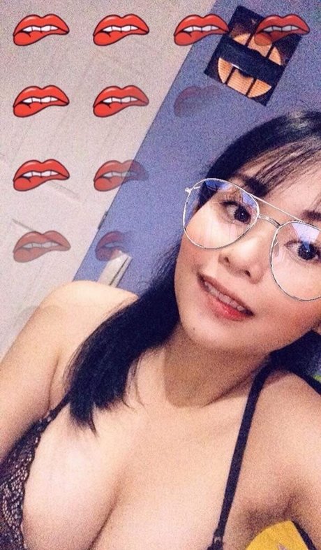 Ayemami model beautiful pictures