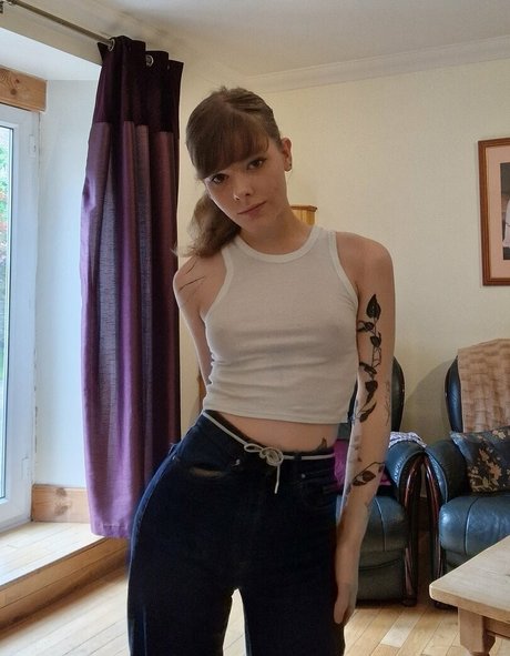 Applethecompany nudes model pictures