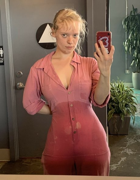 blackbloodridge high quality actress image