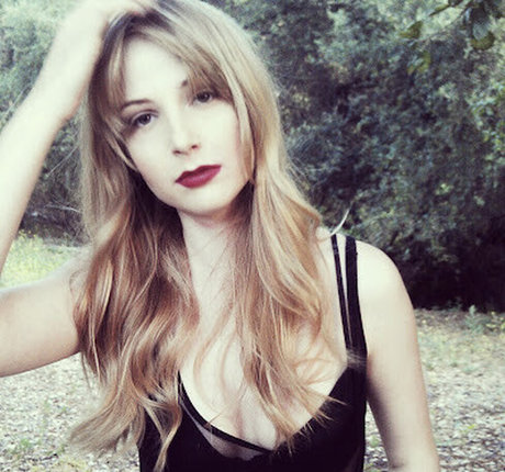 Stevie Wynne Levine adult actress pictures