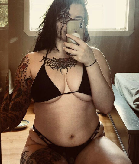 Abhor mistress model exclusive pics