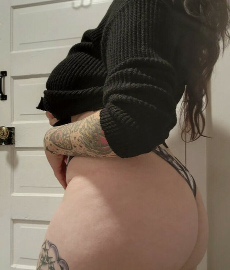 Abhor mistress hot actress picture