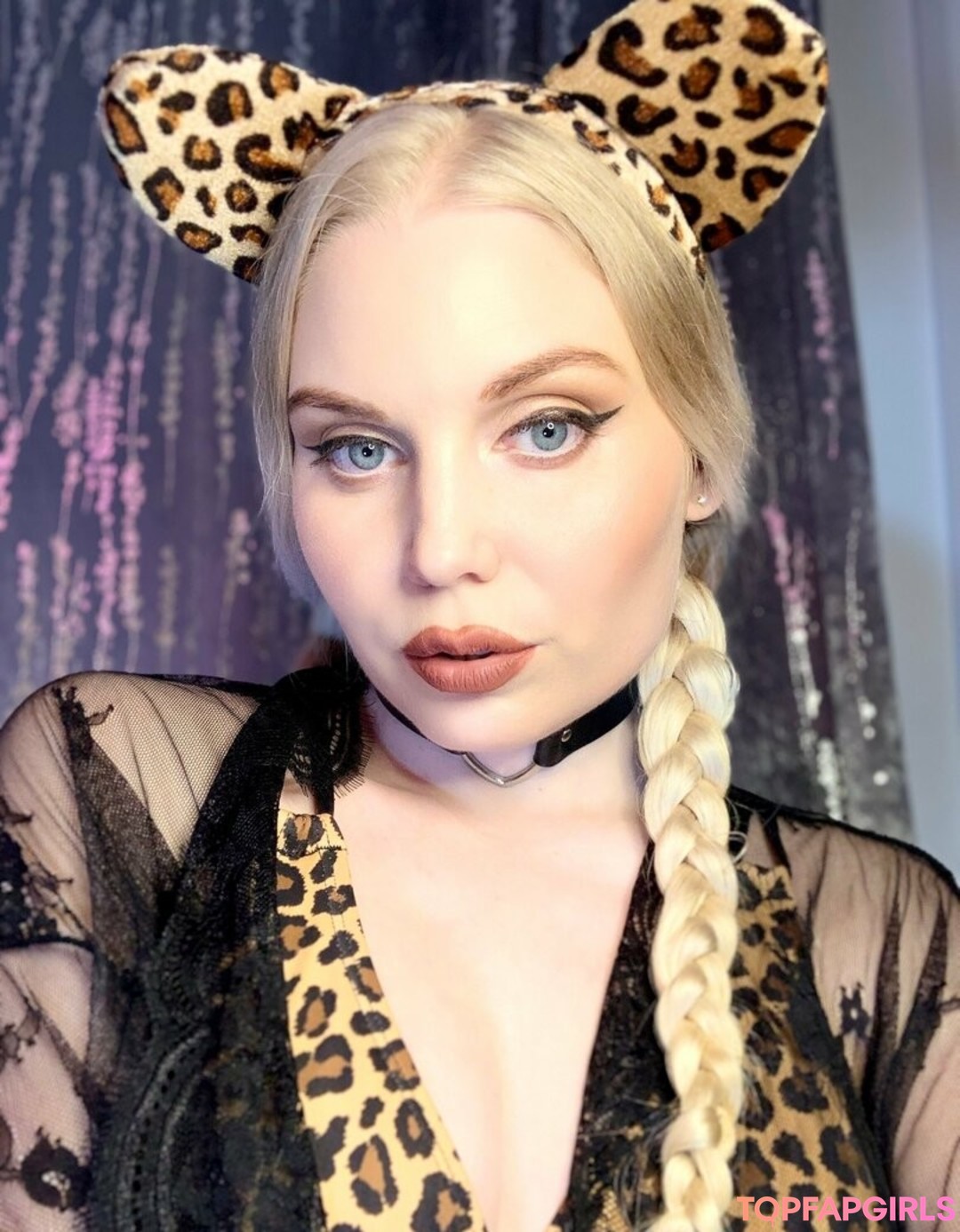petite blonde milf onlyfans free sex pictures