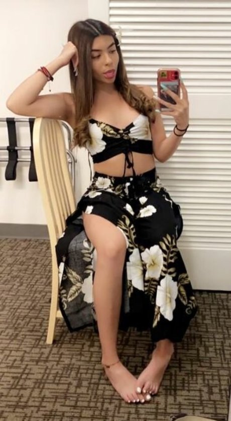 ytnataliaa pretty model image