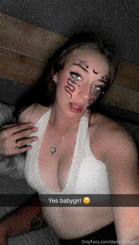 dadiesbabygirl star naked picture