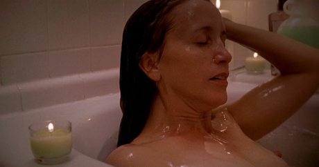 Felicity Huffman pretty pornstar photo