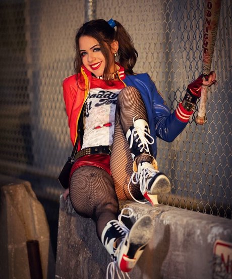 SnarkyJayCosplay pornstar galleries