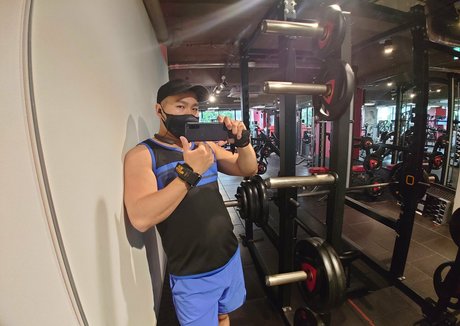 largedogcollar free actress picture