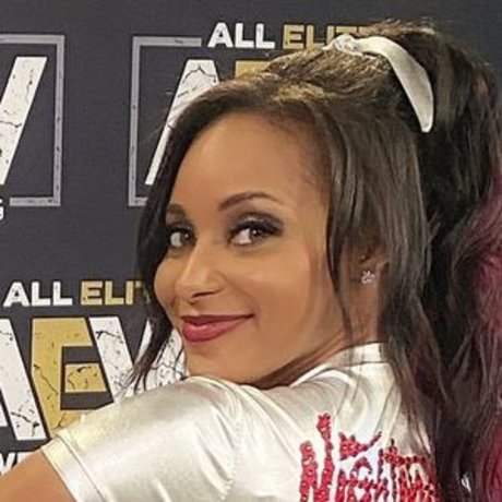 Brandi Rhodes free pornstar pics