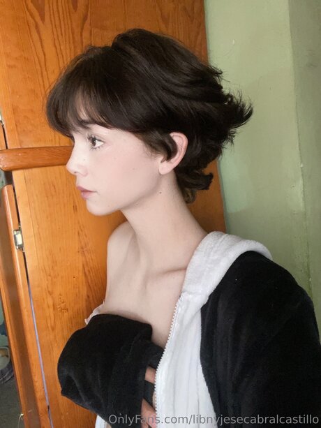 Libnyjesecabralcastillo naked model archive