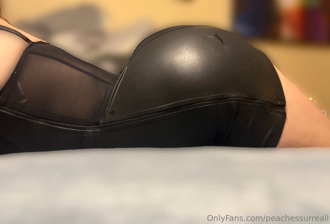 Peachessurreall pornstar sex photo