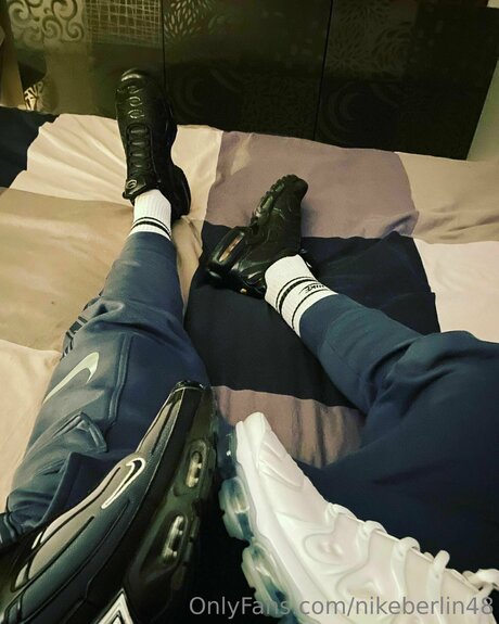 Nikeberlin48 model nudes pics