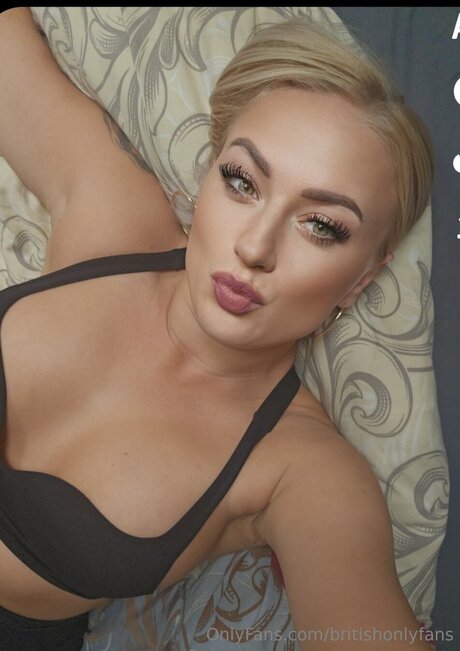 Occ Coaching model exclusive pictures