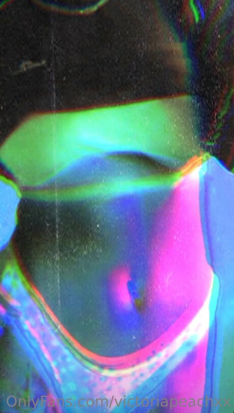 Victoriapeachxx star pornographic galleries