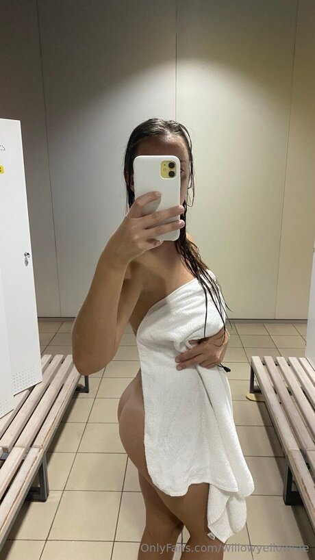 Miss Mila Ray nude model img