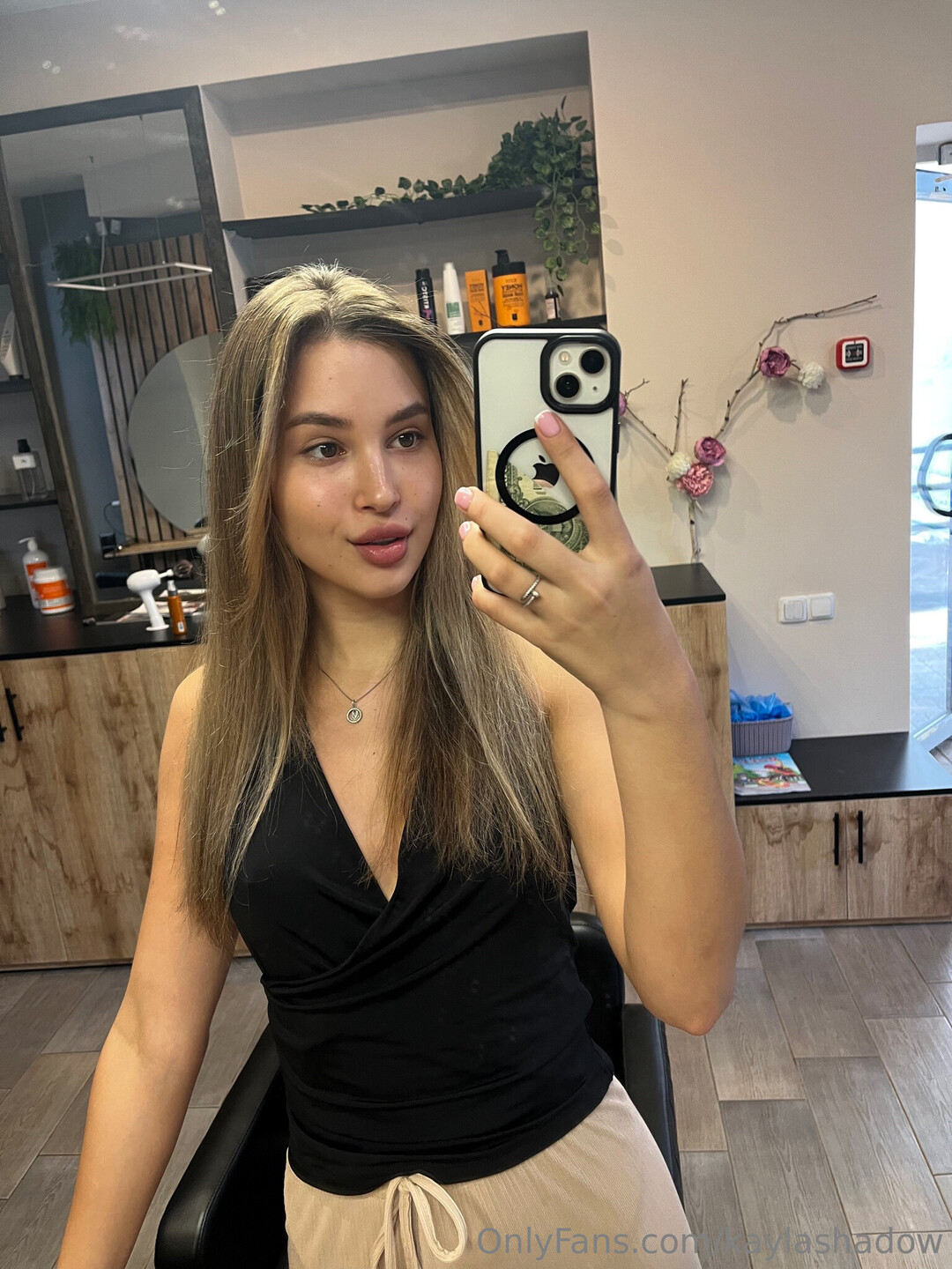 Ksenia A star hot img
