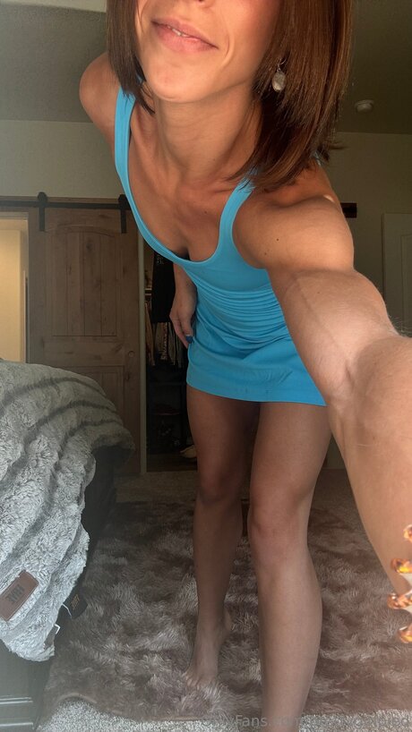 Naughtsoshhy naked pornstar image