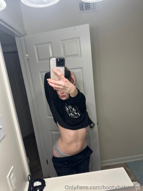 Bootybabexxxx high quality pornstar photos