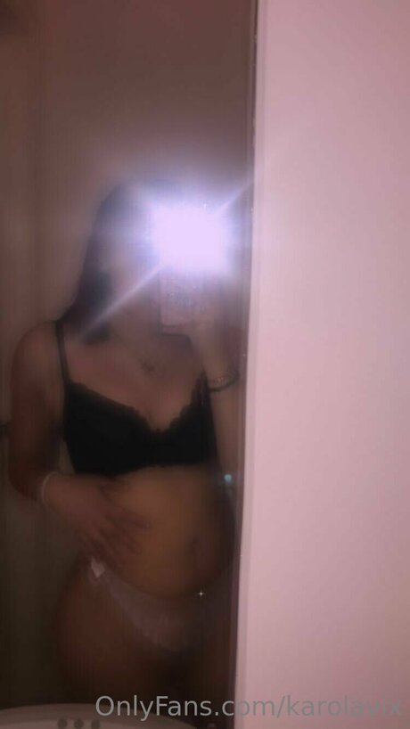 Karolavix xxx star pictures