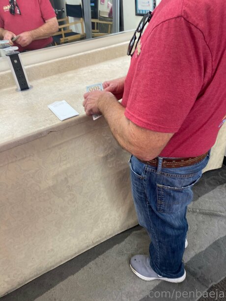 Heavensanjizzls pretty pornstar gallery